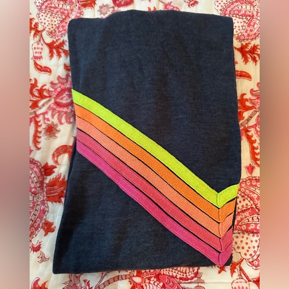 *DISCONTINUED* AVIATOR NATION CHEVRON 5 SWEATPANT - HEATHER NAVY NEON - Picture 3 of 4